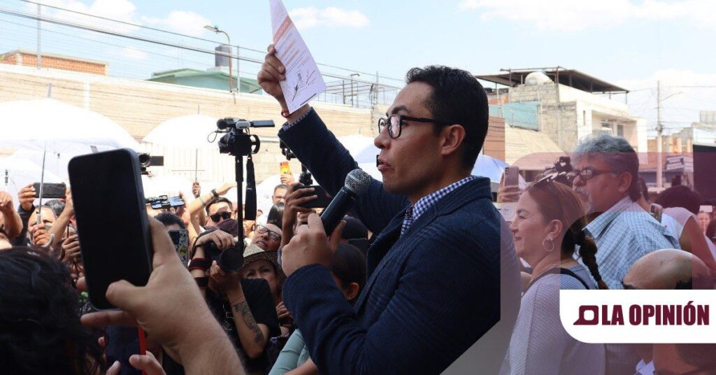 Jorge Reyes recibe constancia de mayoría y se declara ganador de la contienda en Pachuca