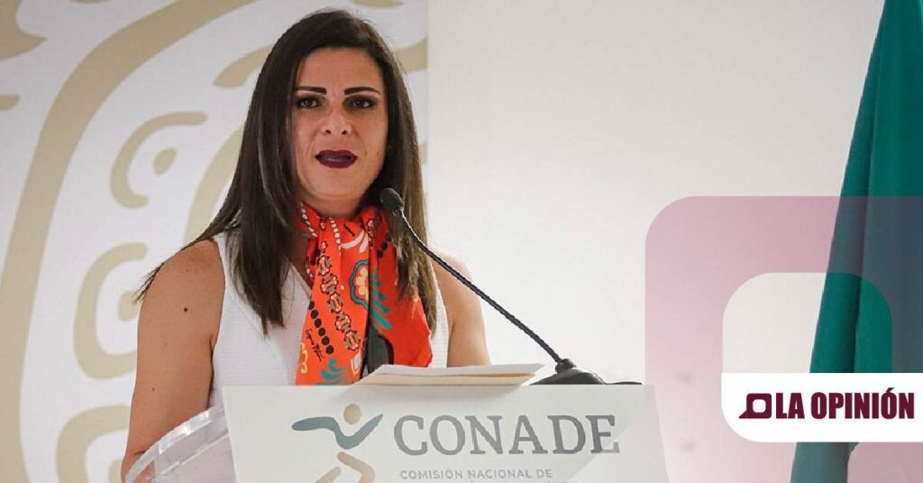 CONADE desmiente adeudos y detalla apoyos al equipo de natación artística