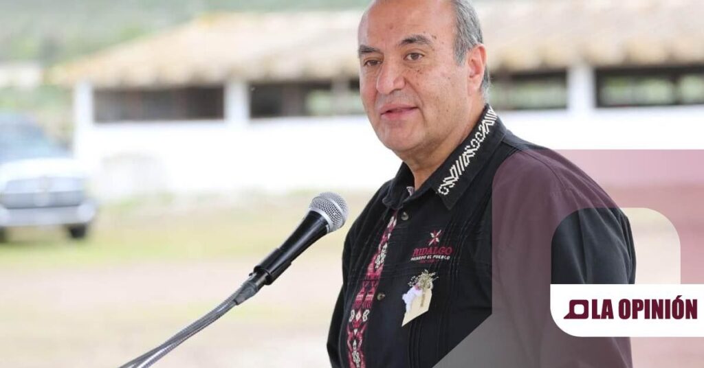 Titular del IHE visitó escuelas de Cardonal