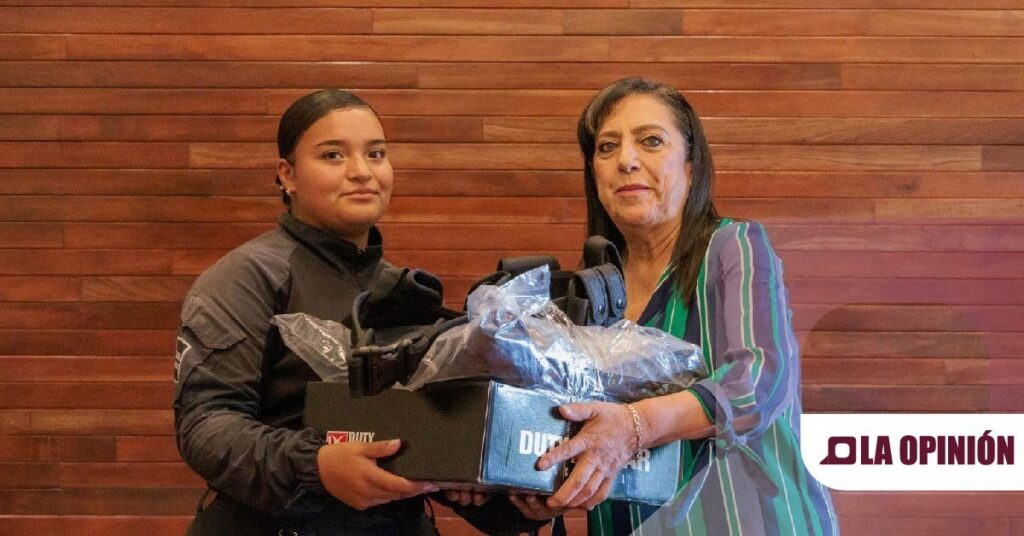 En Apan entregan 80 uniformes nuevos a policías municipales