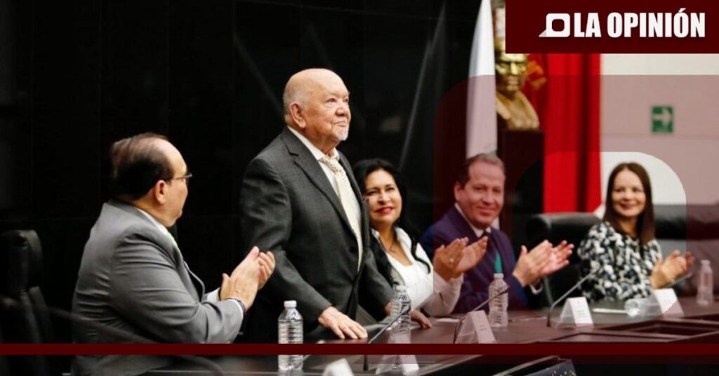 Reconocen a Sergio Corona en el Senado