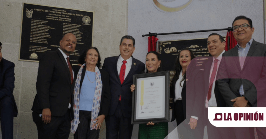 LXV Legislatura recibe reconocimiento y placa conmemorativa por su labor de representación popular