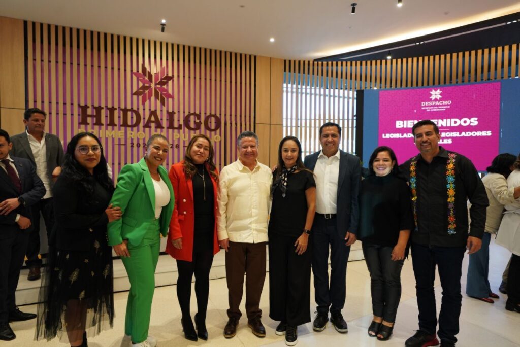 Se reúnen integrantes del Gobierno de Hidalgo con legisladores federales electos