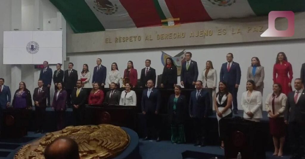 Reparten comisiones del Congreso