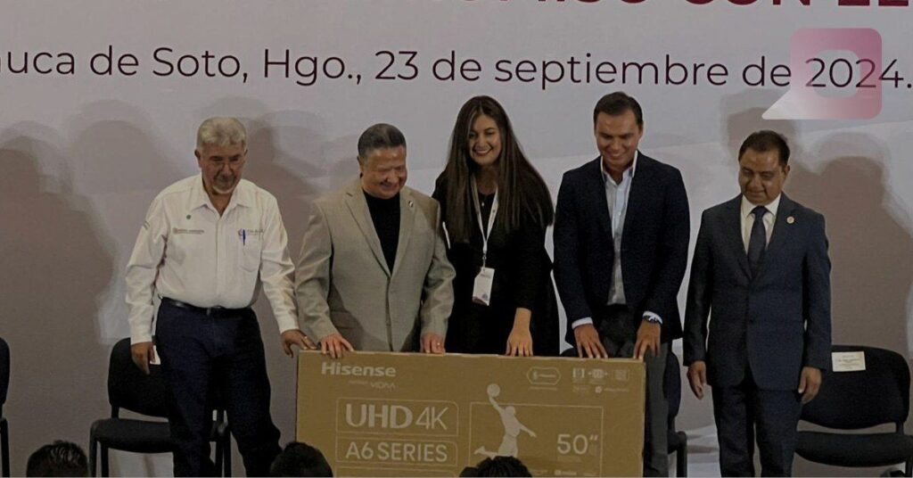 Dotan de equipo y acreditaciones a municipios para mejorar el sistema de agua en el estado