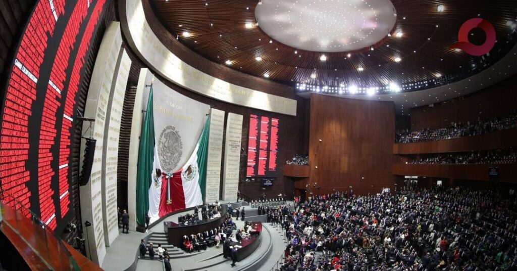 Menchaca y gabinete presentes en unción de Sheinbaum como primera presidenta de México