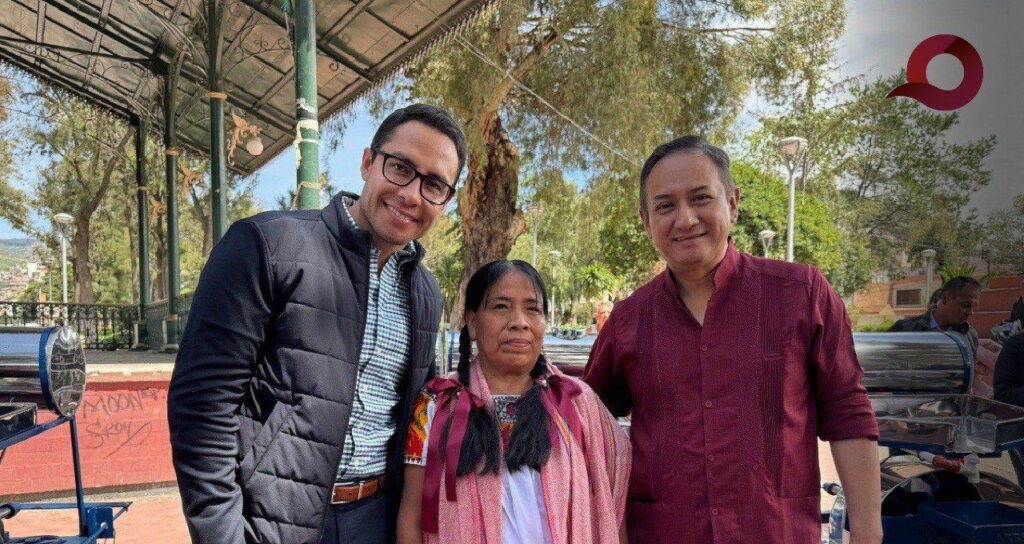 Entregan apoyos a indígenas migrantes en Pachuca para mejorar su calidad de vida