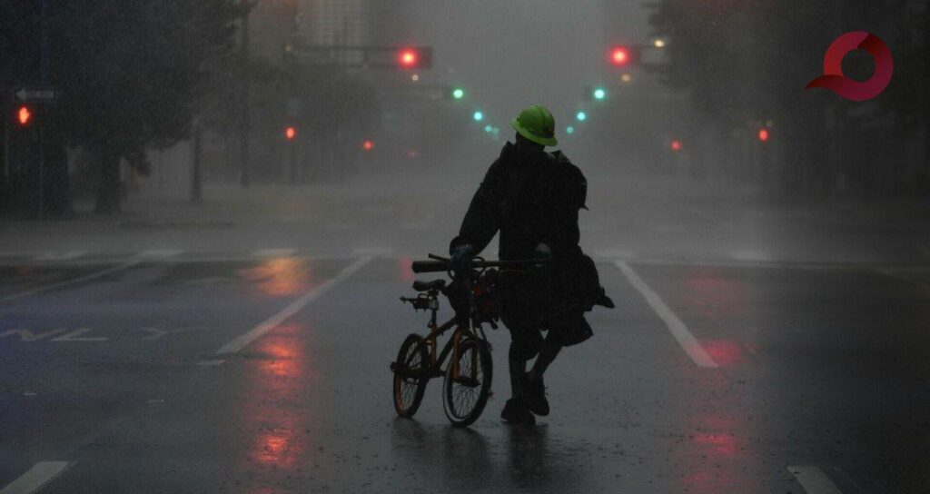 Huracán Milton pone en riesgo a 50 mil hidalguenses en Florida