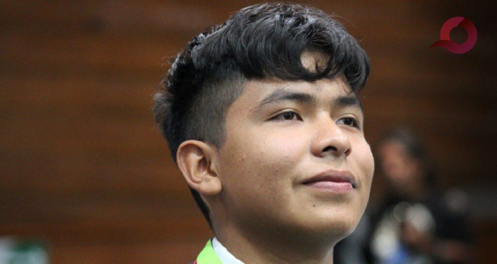 Reconocen a Ronaldo Esquivel en el Congreso del estado