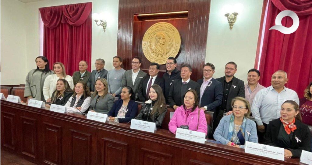 Aprueban elección de la contralora y modificación del presupuesto de Pachuca