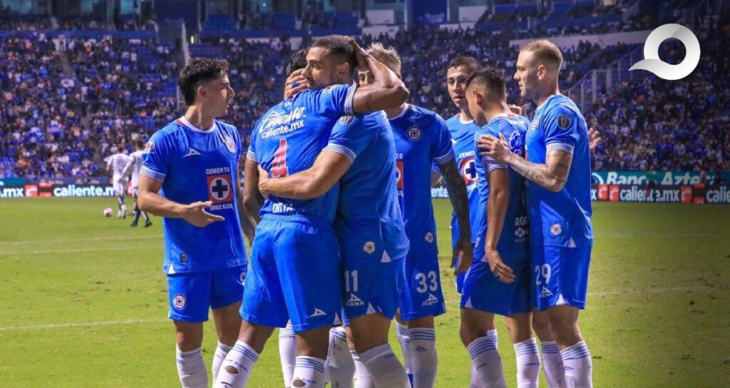 Cruz Azul lidera la tabla y asegura su lugar en el Play In