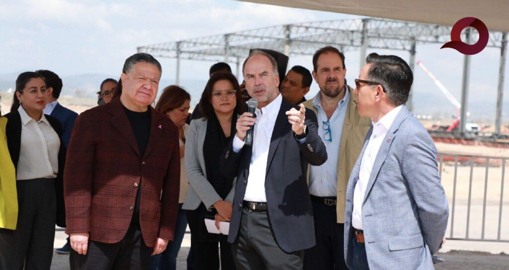 Menchaca Salazar supervisa avances del Parque Industrial Platah