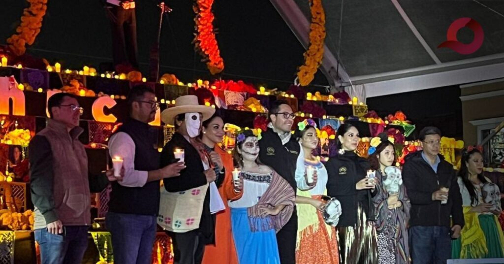 Con concurso de altares inician festejos de Día de Muertos en Pachuca