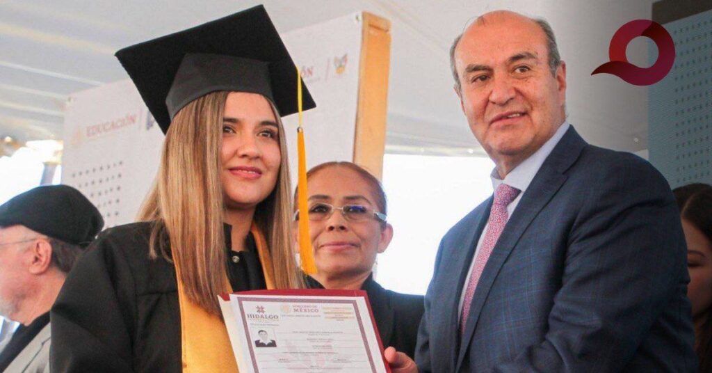 SEPH entregó 325 títulos a egresados del ITESHU