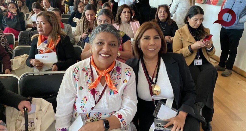 Alcaldesa de Apan participa en “Las Presidentas a Los Pinos”