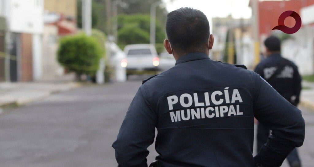 Cateo en Pachuca lleva a descubrimiento de drogas y armas