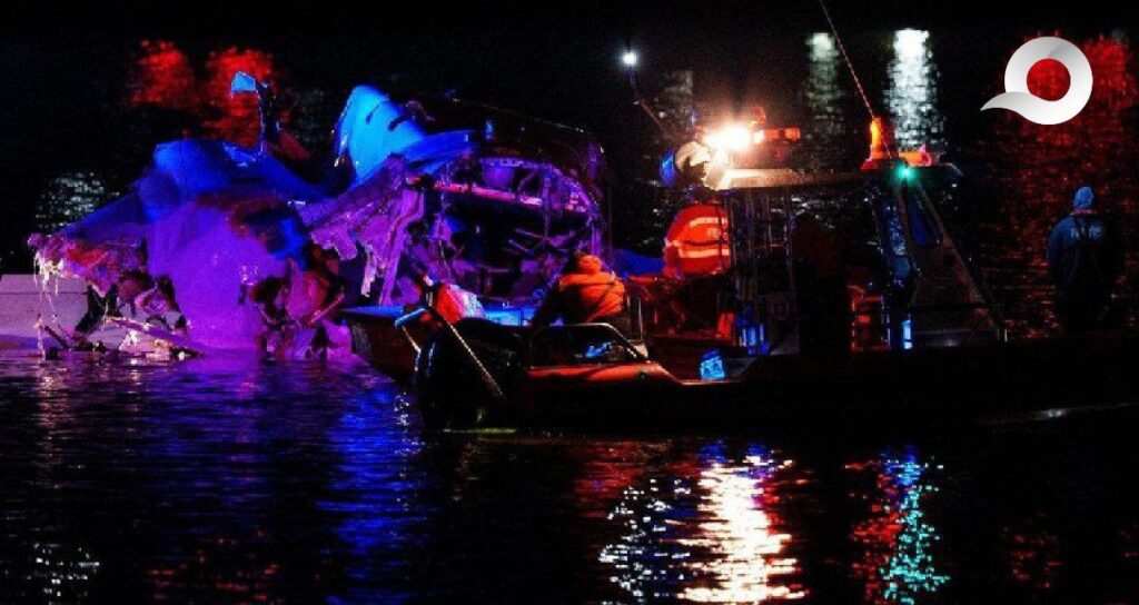 Trágico choque entre avión y helicóptero en Washington