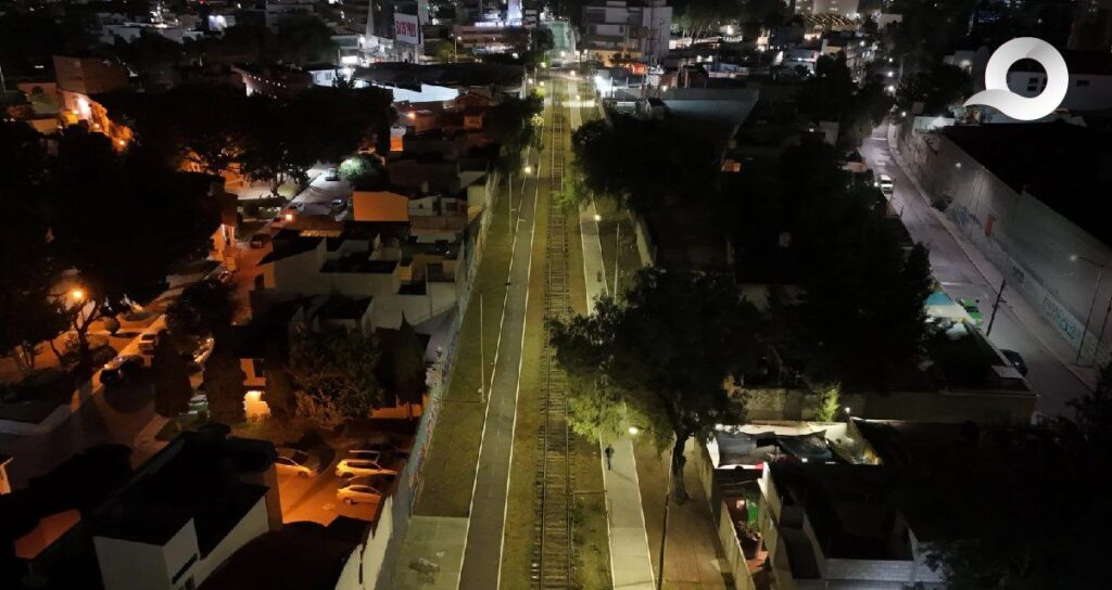 Pachuca mejora la iluminación en su ciclovía con tecnología LED