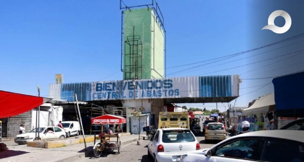 Vendedores de la Central de Abastos de Pachuca temen caída en ventas por prohibición de comida chatarra