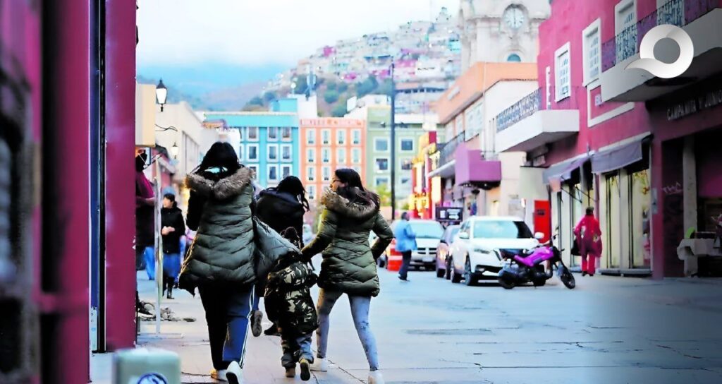 Hidalgo: lloviznas intermitentes y sol tímido este lunes