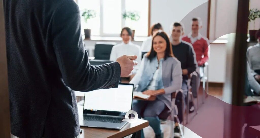 Programa de becas en Hidalgo apoya a 65 mil estudiantes y fortalece educación