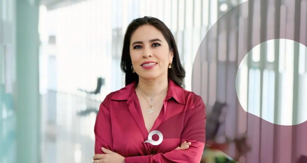 Simey Olvera responde a ataques políticos de la oposición y destaca avances sociales en Hidalgo