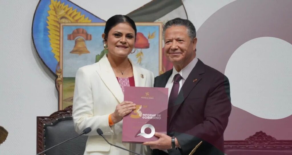 Julio Menchaca presentó ante el Congreso de Hidalgo su Tercer Informe de Gobierno