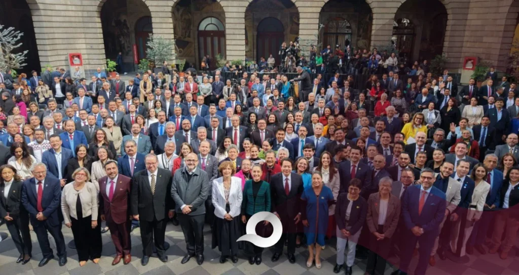 La SEPH participa en encuentro encabezado por la presidenta Claudia Sheinbaum La SEPH participa en encuentro encabezado por la presidenta Claudia Sheinbaum