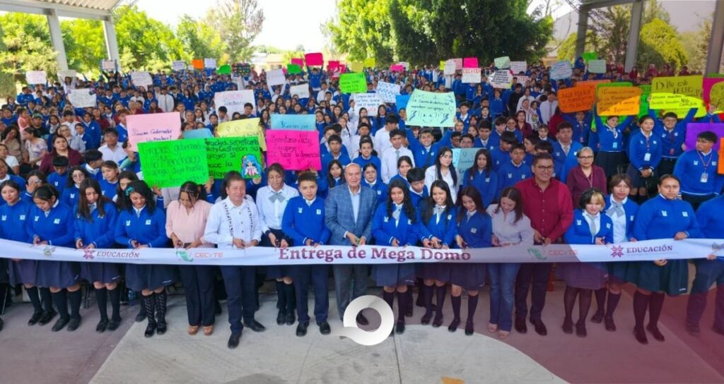 SEPH entregó el arcotecho en el CECyTEH Ixmiquilpan con una inversión superior a 4.6 mdd