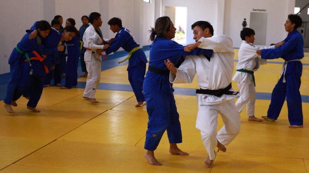 Judocas infantiles de Hidalgo en competencia representando a la selección estatal