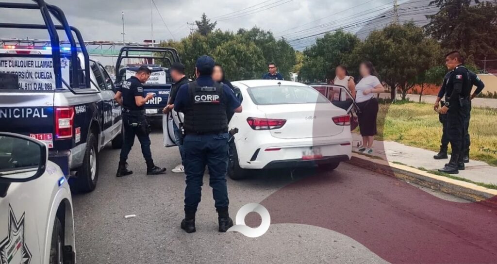 Detienen en Pachuca a cuatro presuntos carteristas tras robar a una mujer en Venta Prieta Detienen en Pachuca a cuatro presuntos carteristas tras robar a una mujer en Venta Prieta