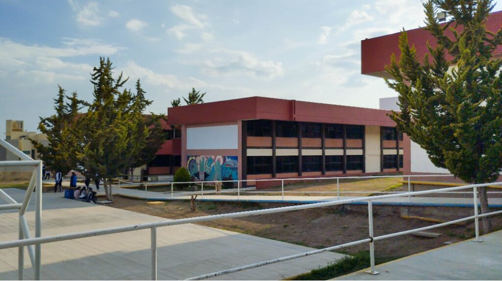 Planteles del Colegio de Estudios Científicos y Tecnológicos del Estado de Hidalgo reciben trabajos de mantenimiento