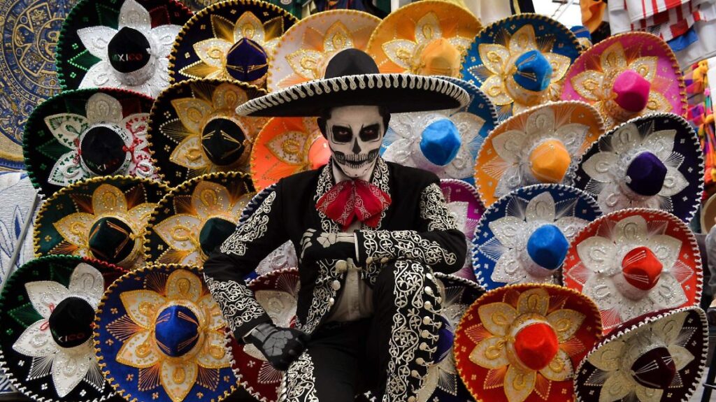 El Charro González, calavera viral vestida de charro que promueve la cultura mexicana en redes sociales