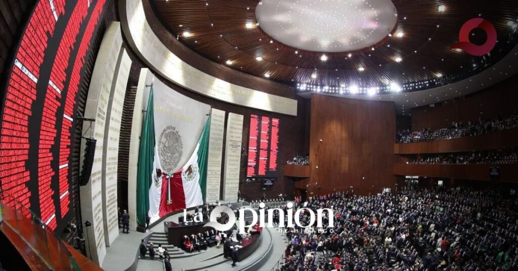 Menchaca y gabinete presentes en unción de Sheinbaum como primera presidenta de México