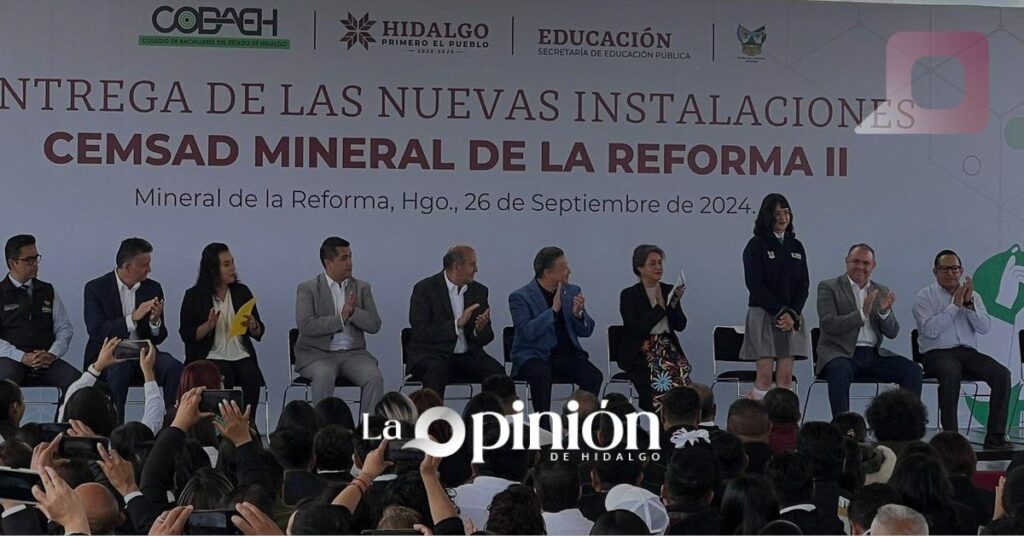 Entrega gobernador nuevas instalaciones y basificación de docentes en CEMSAD Mineral de la Reforma
