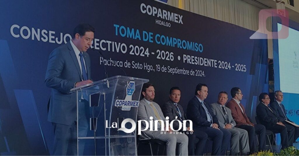 Juan Manuel Batres toma protesta por segundo año como presidente de Coparmex Hidalgo