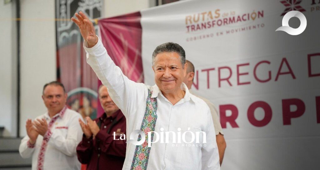 Julio Menchaca destaca a Naty Castrejón como el mejor secretario de Educación en México