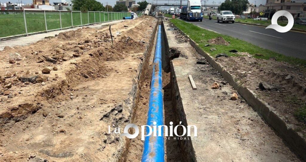 Continúan los trabajos de sustitución de la línea de agua del bulevar Santa Catarina