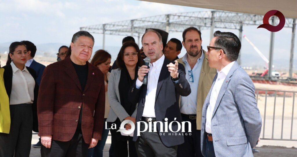 Menchaca Salazar supervisa avances del Parque Industrial Platah