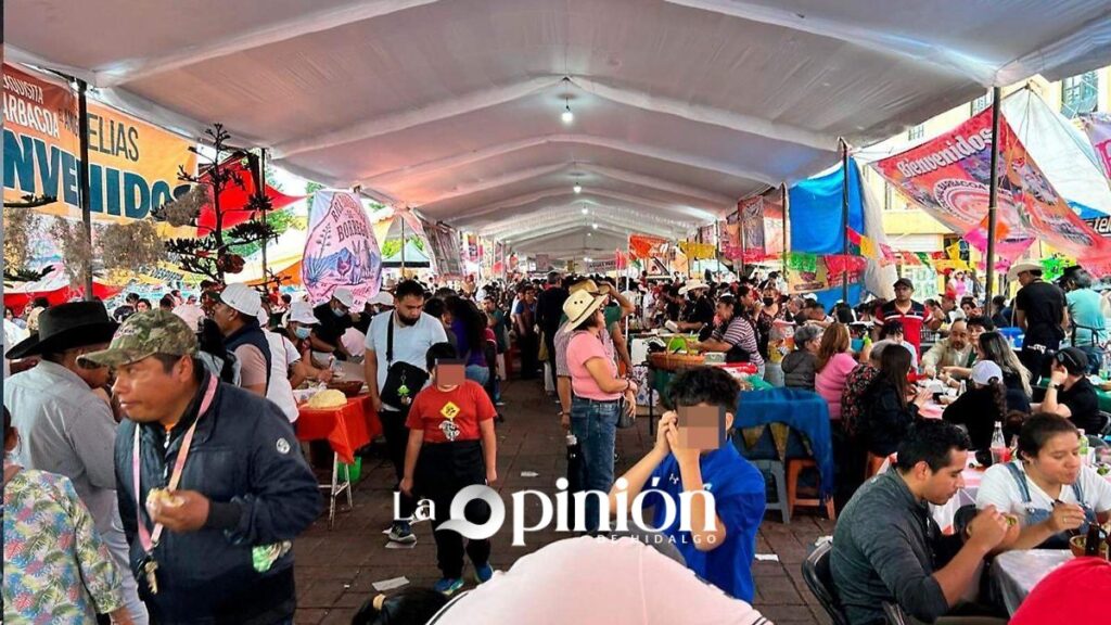 Feria de la Barbacoa Actopan 2026: usan más de 12 mil pencas de maguey