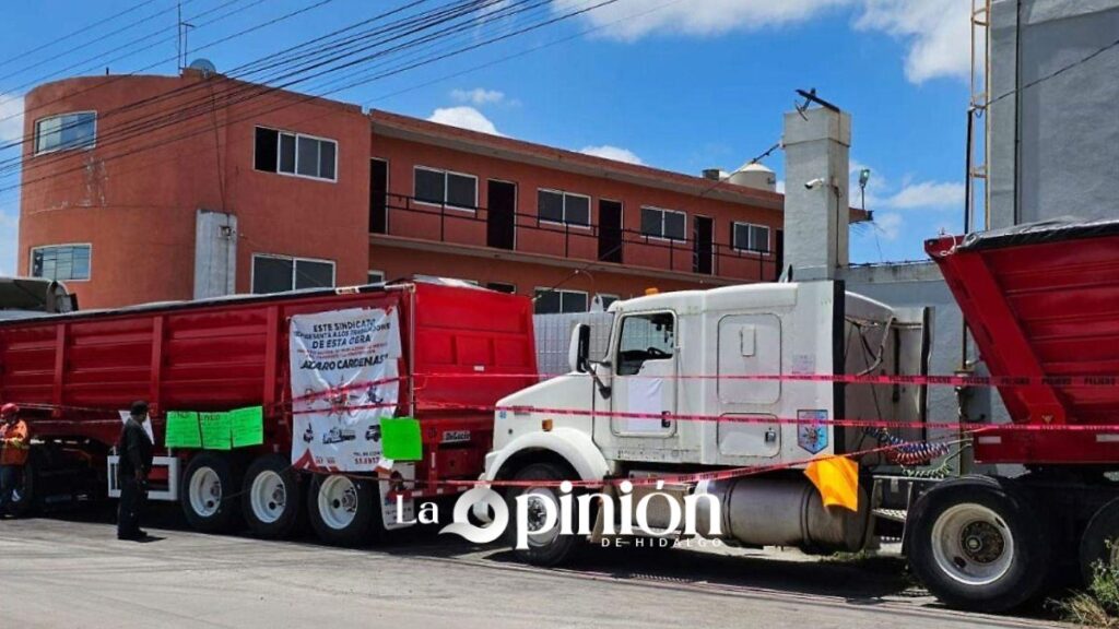 Bloquean empresa en Atotonilco de Tula por contaminación con polvo negro