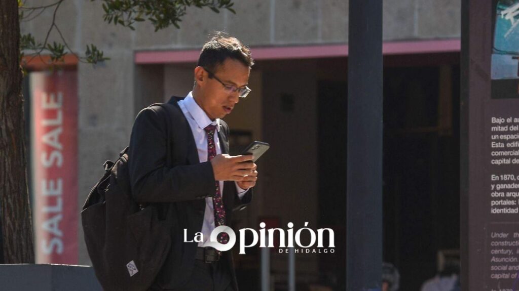 Registro de líneas telefónicas en México suma 68 millones: Peña Merino